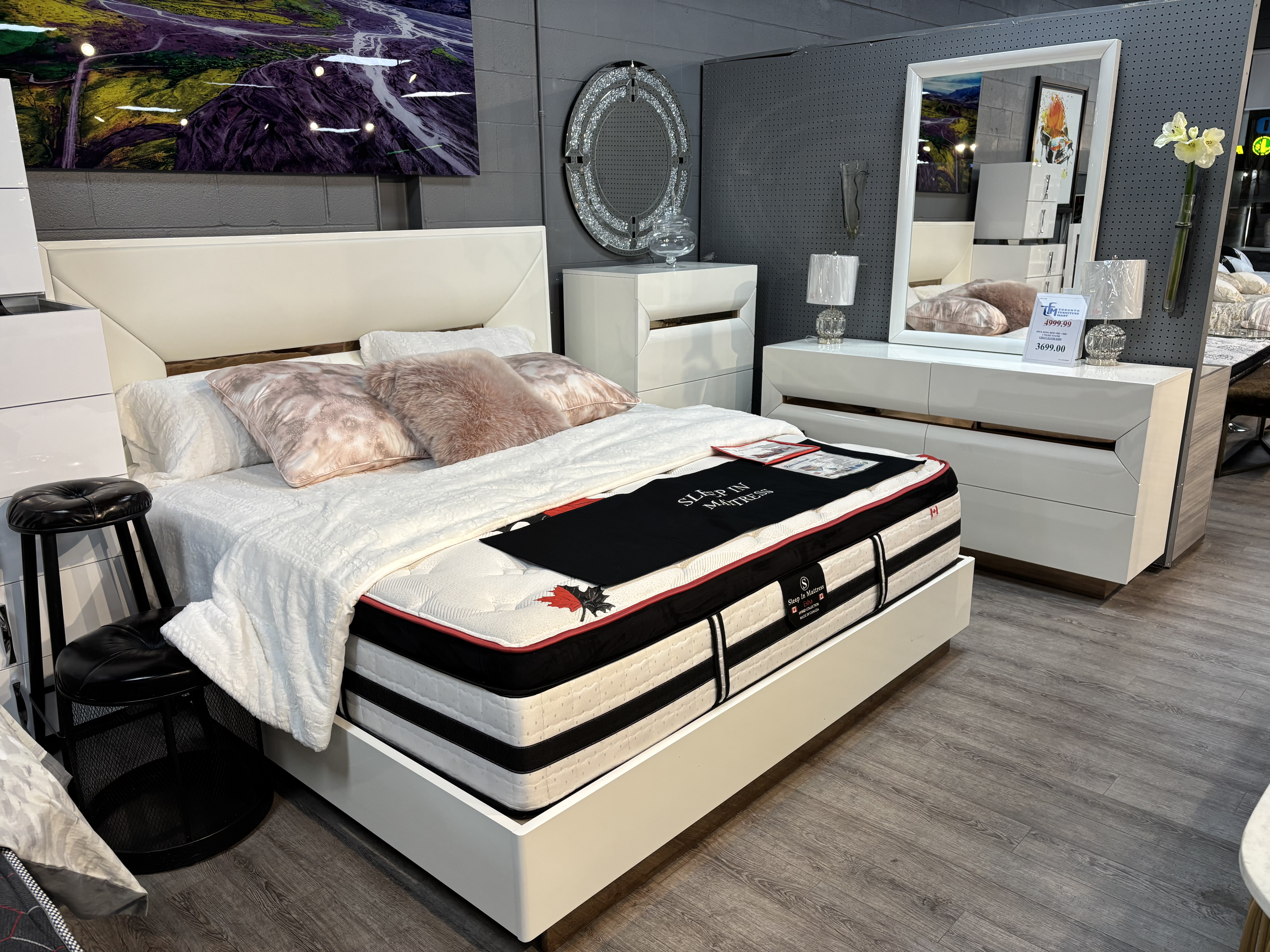 TFMKBSET2  King Bed , 1 Night Table, Chest, Dresser Mirror