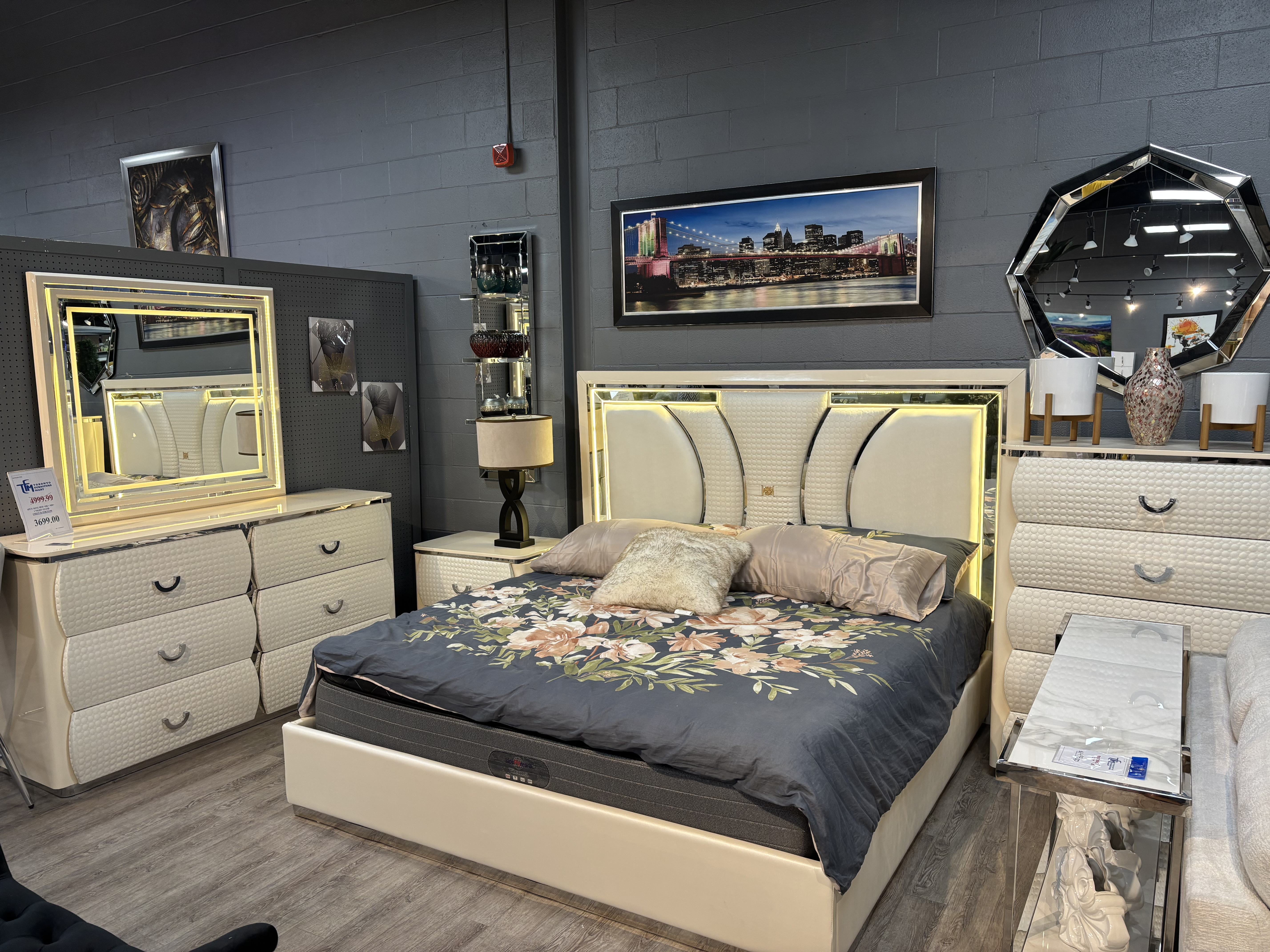 TFMKBSET6 KING BED, NIGHT TABLE, CHEST , DRESSER MIRROR